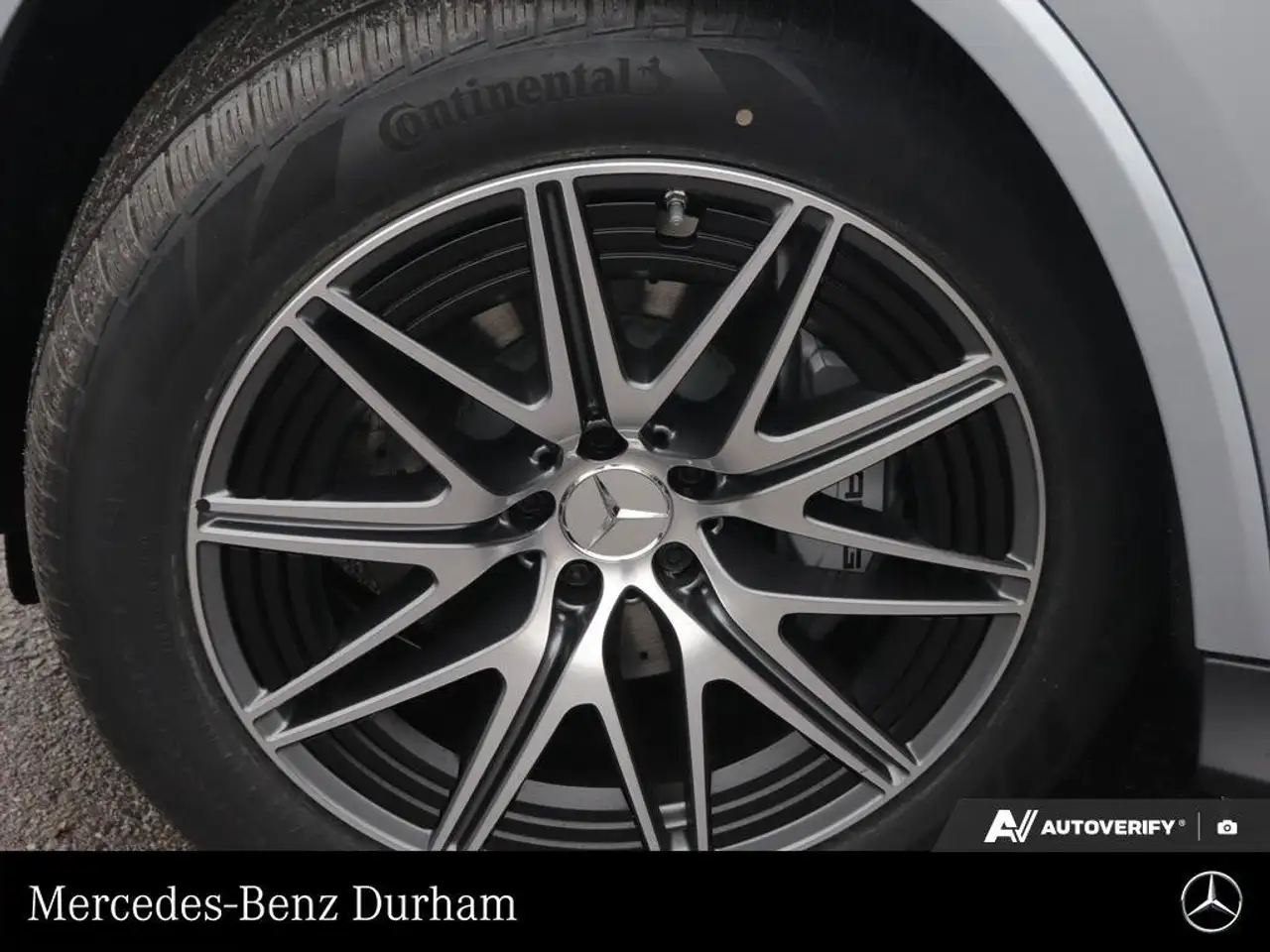 Mercedes-Benz GLC снимка Mercedes-Benz GLC