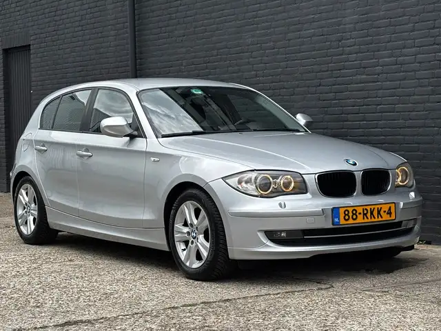 BMW 1 Series view 7