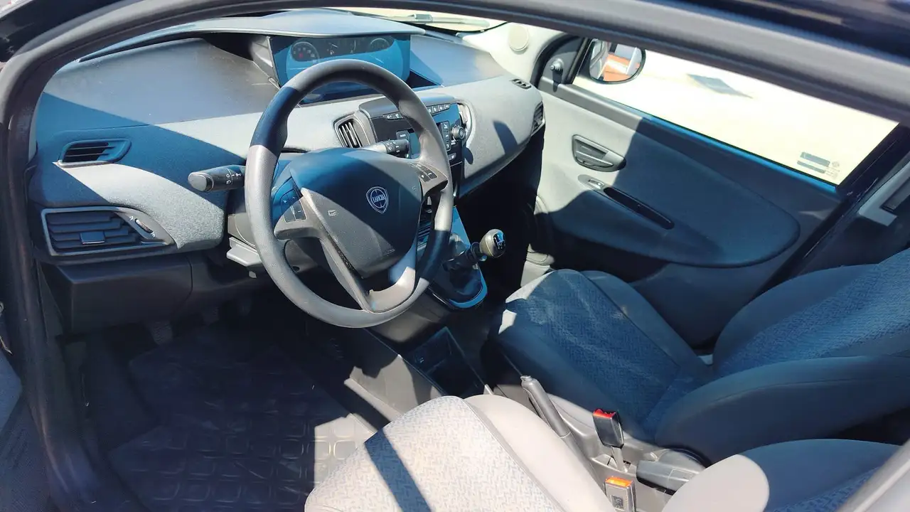 Lancia Ypsilon 2022