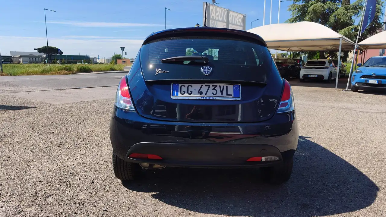 Lancia Ypsilon 2022 — фото 7
