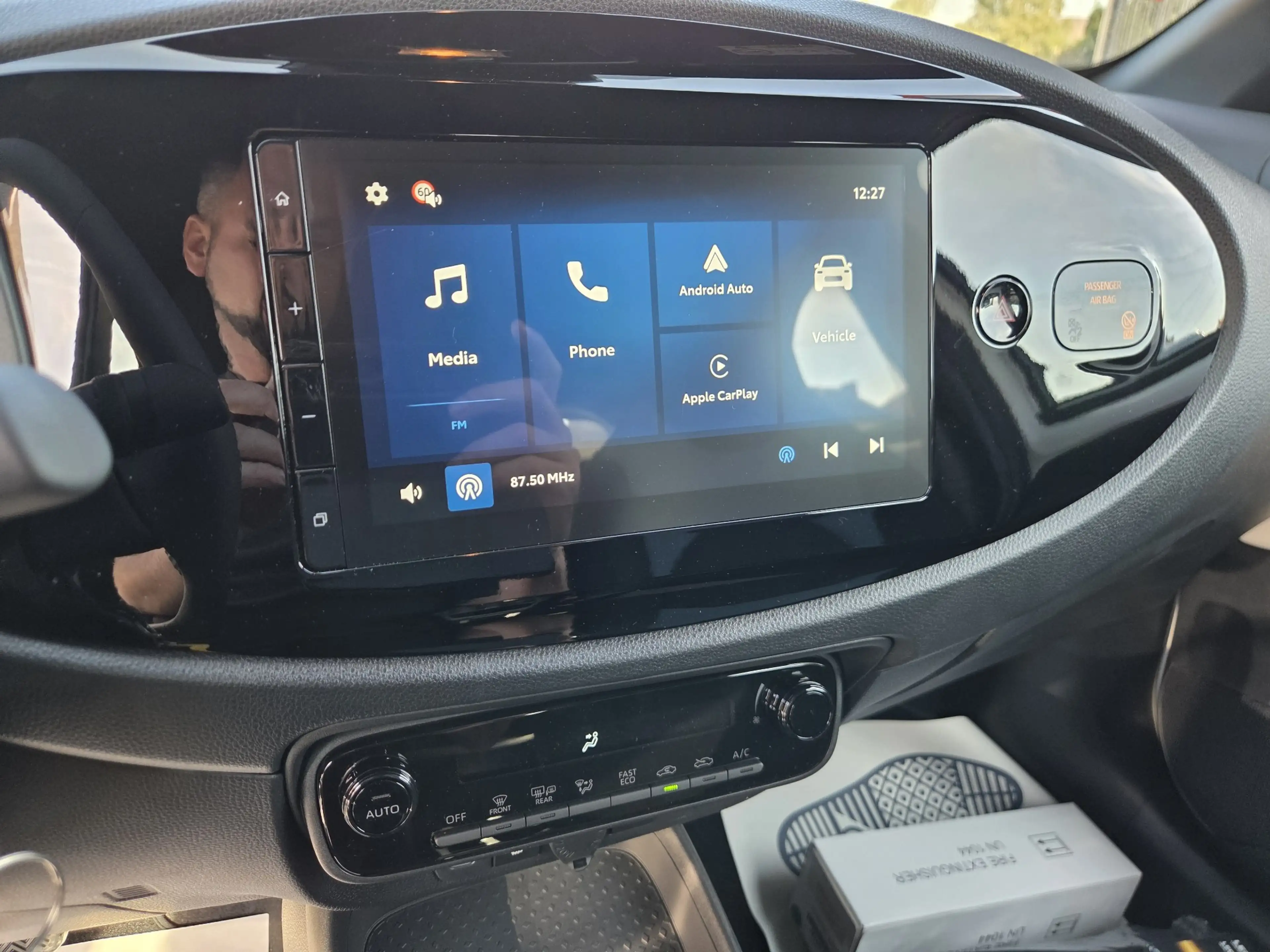 Toyota Aygo X X Hybrid 1.5i VVT-i (85 kW)☆CARPLAY☆CAM☆ADAPCRUISE — photo 14