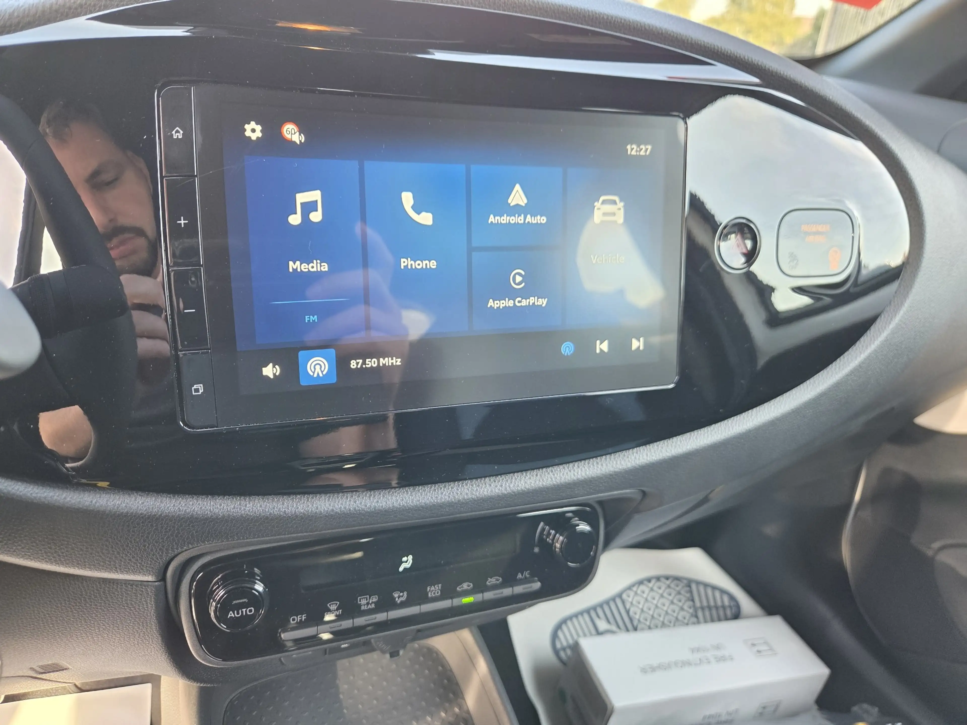 Toyota Aygo X X Hybrid 1.5i VVT-i (85 kW)☆CARPLAY☆CAM☆ADAPCRUISE — photo 13