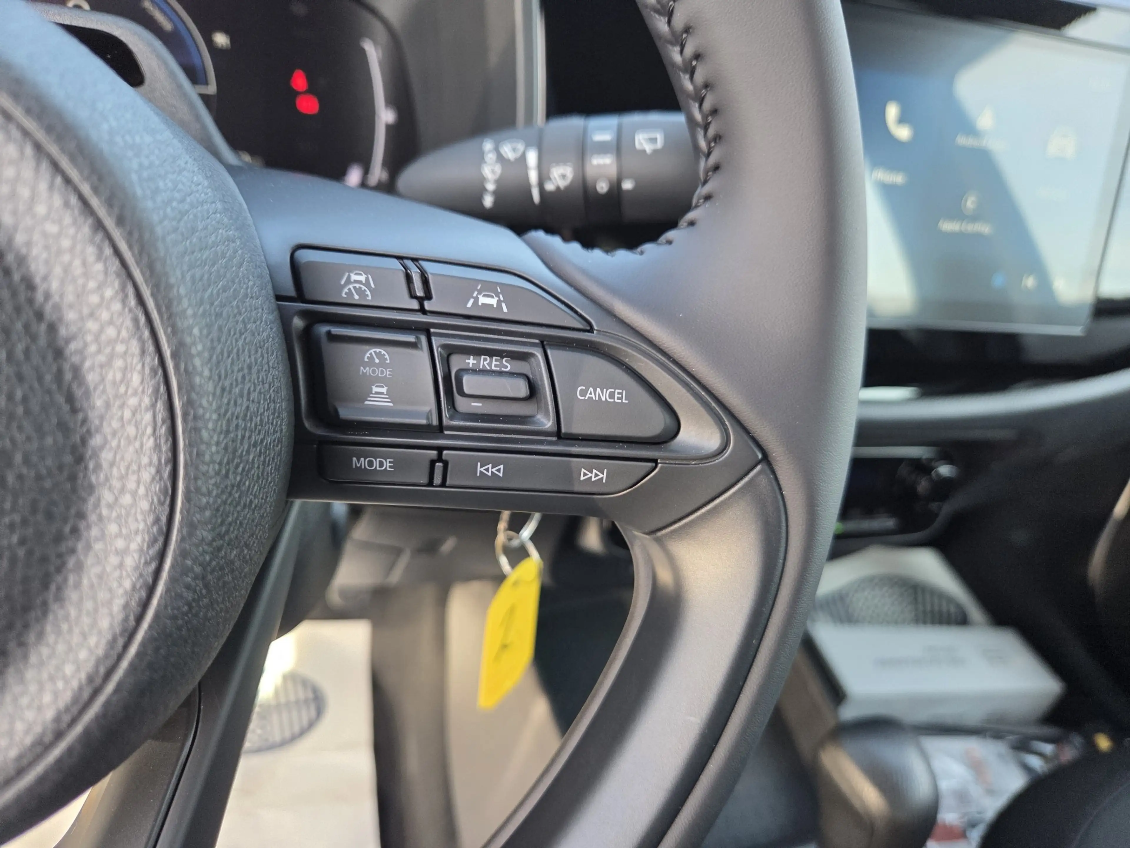 Toyota Aygo X X Hybrid 1.5i VVT-i (85 kW)☆CARPLAY☆CAM☆ADAPCRUISE — photo 11