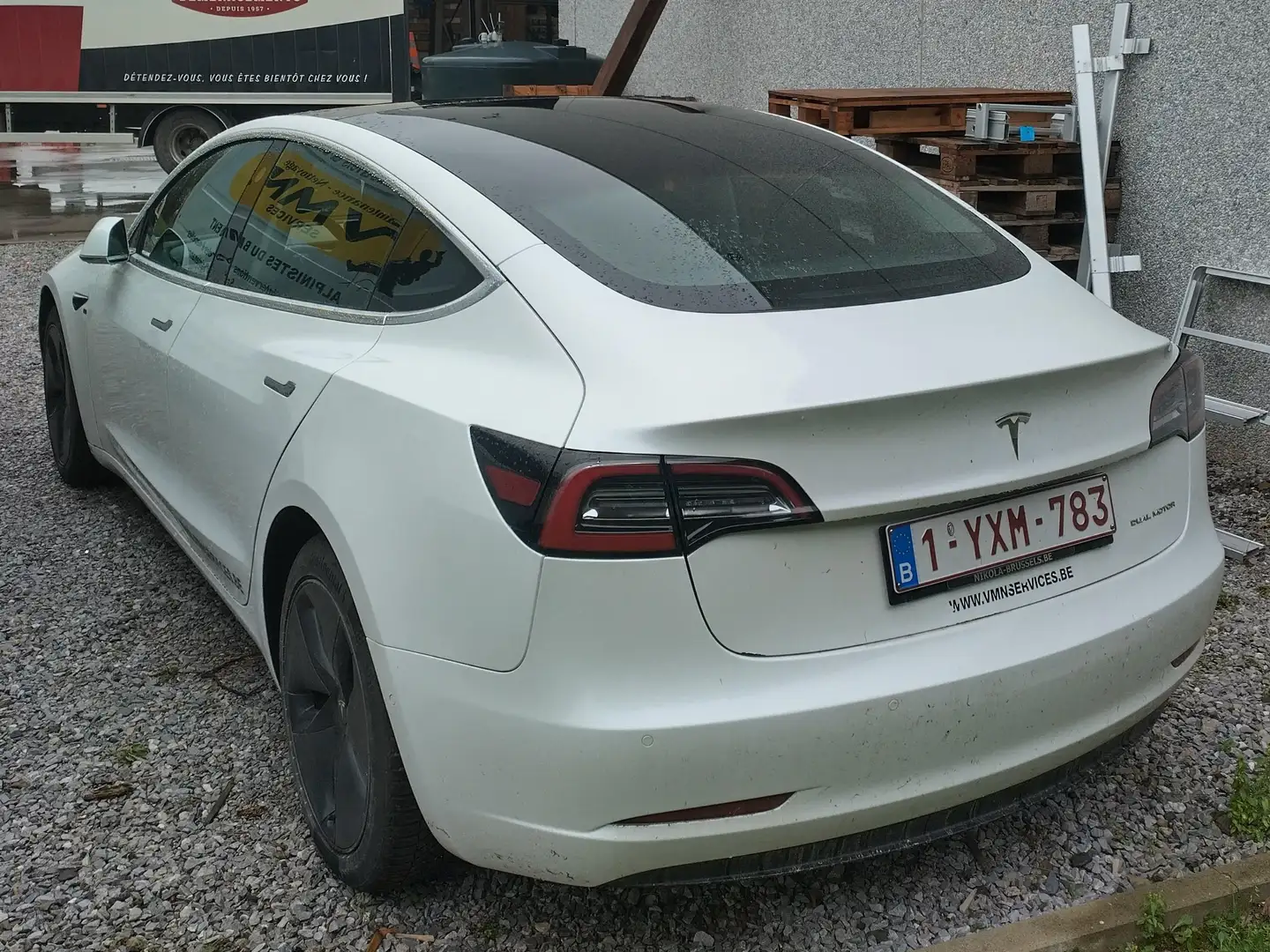 Tesla Model 3 Model 3 75 kWh Performance Dual Motor White - 2