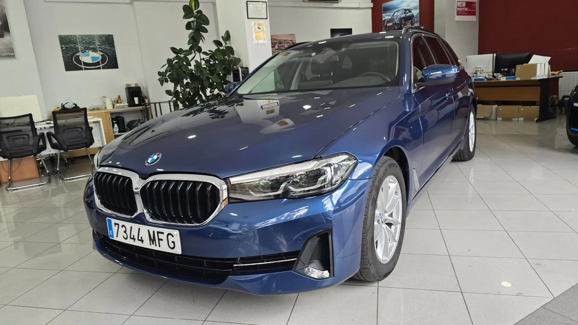 BMW 520 520dA Touring Blauw - 2