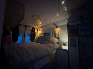 FT 350 M Trend*Camping*Wohnmobil*E.RTW*HU/AU 10/27