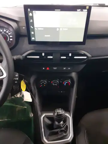 Dacia Sandero view 14