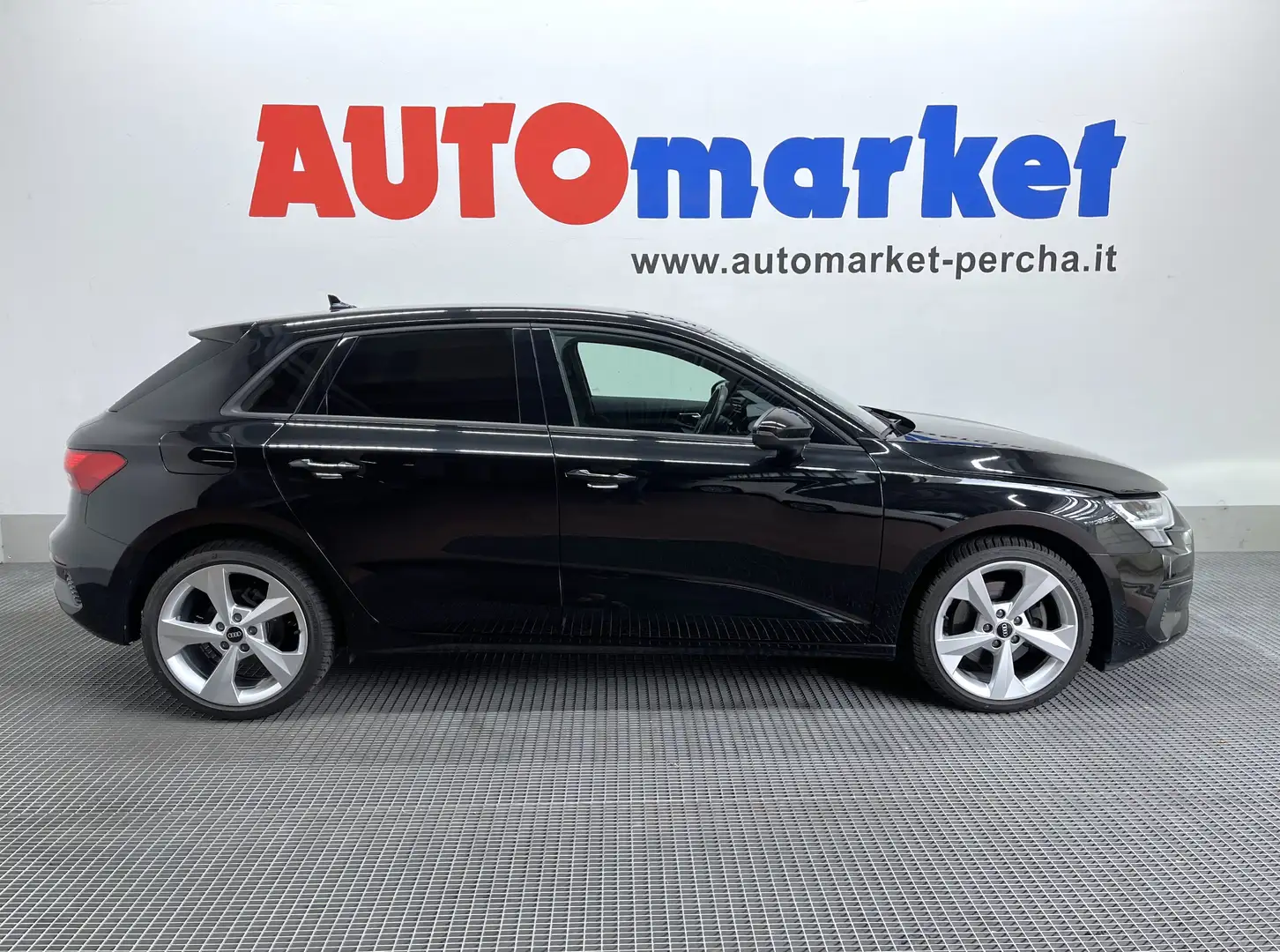 Audi A3 Sportback 30 2.0 tdi s-tronic Business Nero - 1
