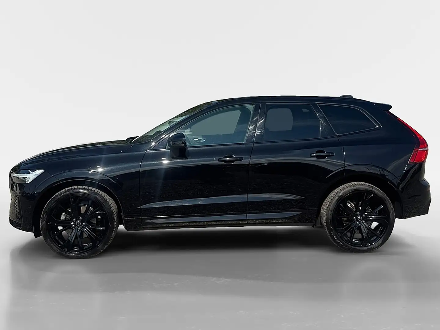 Volvo XC60 B5 AWD Plus Black Edition Geartronic Zwart - 2