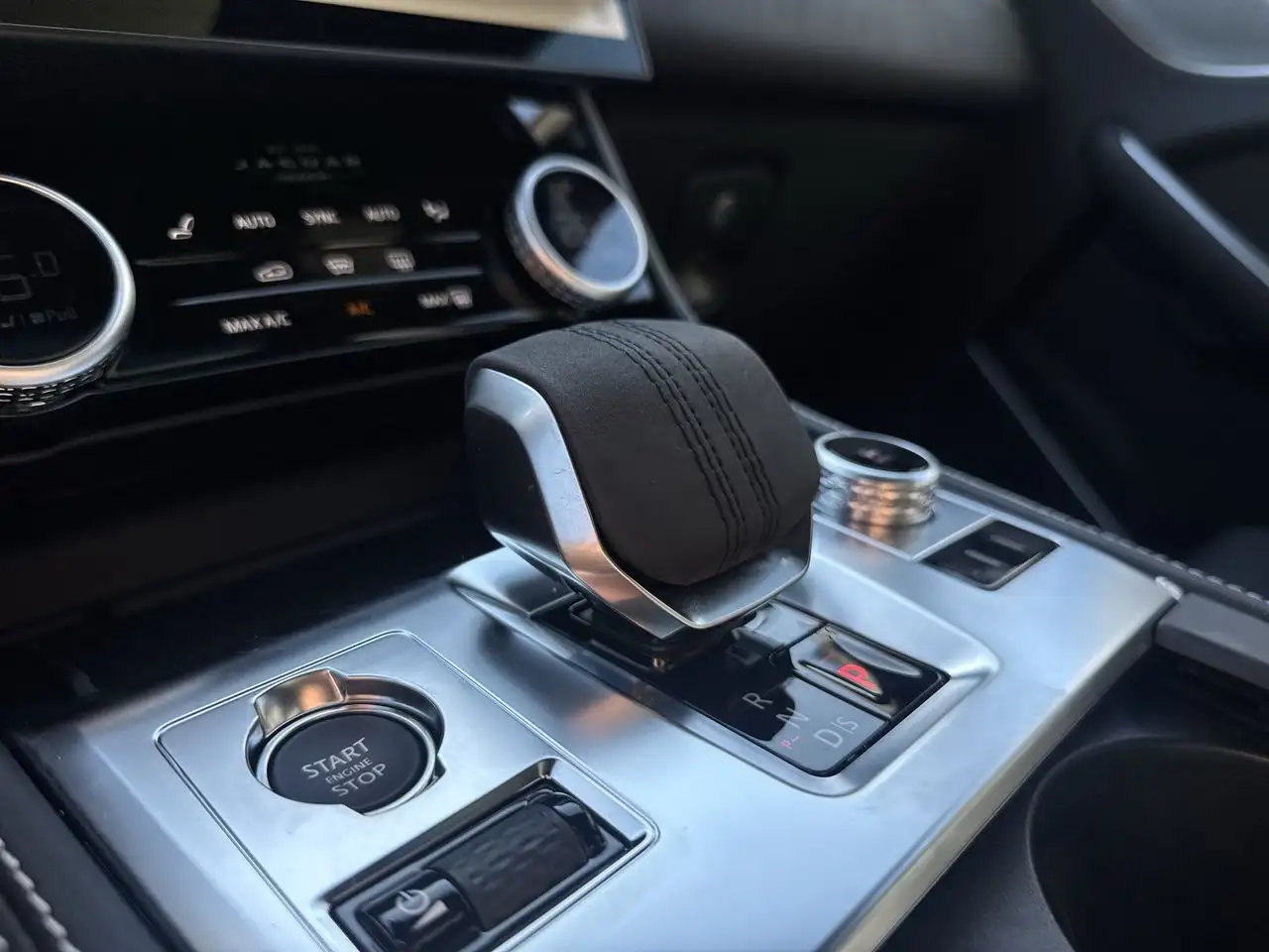 Jaguar F-Pace снимка Jaguar F-Pace