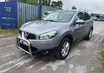 Qashqai+2 Magnifique en 1,5 dci 105 cv toit panoramique gps Bluetooth