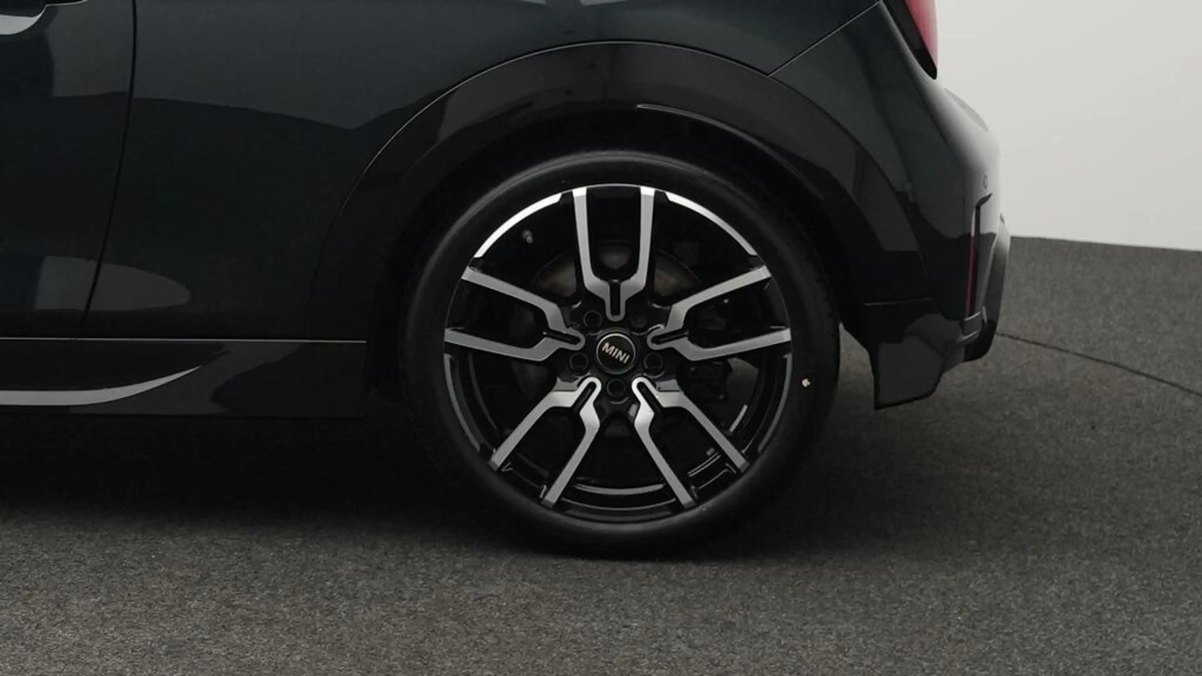 MINI Cooper S John Cooper Works Trim — photo 10