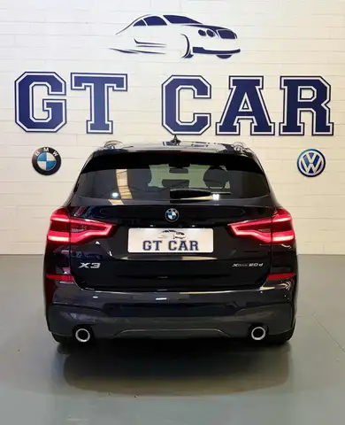 BMW X3 view 8