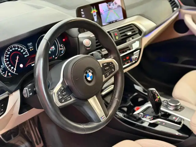 BMW X3 view 11