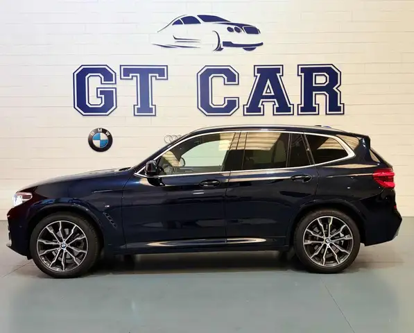 BMW X3 view 5