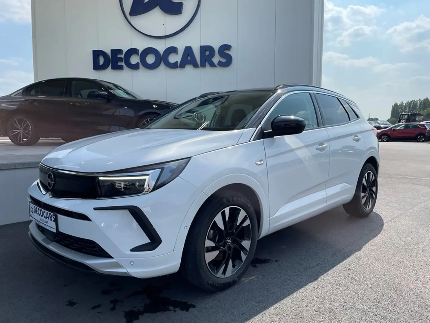 Opel Grandland Ultimate // Navi - carplay - bluetooth // Wit - 1