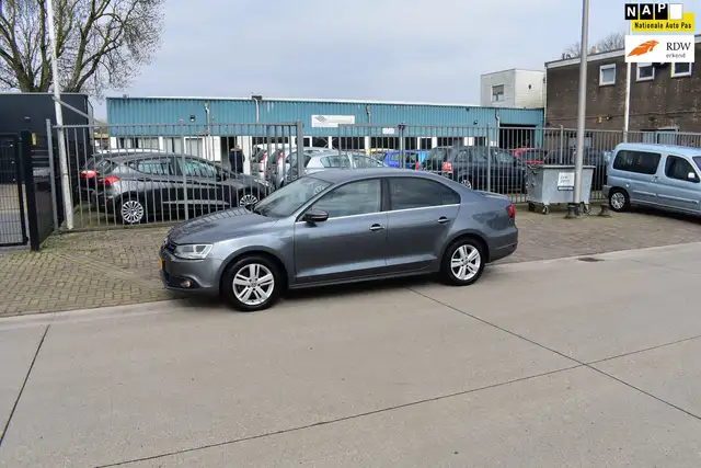 Volkswagen Jetta 1.4 TSI Hybrid Comfortline