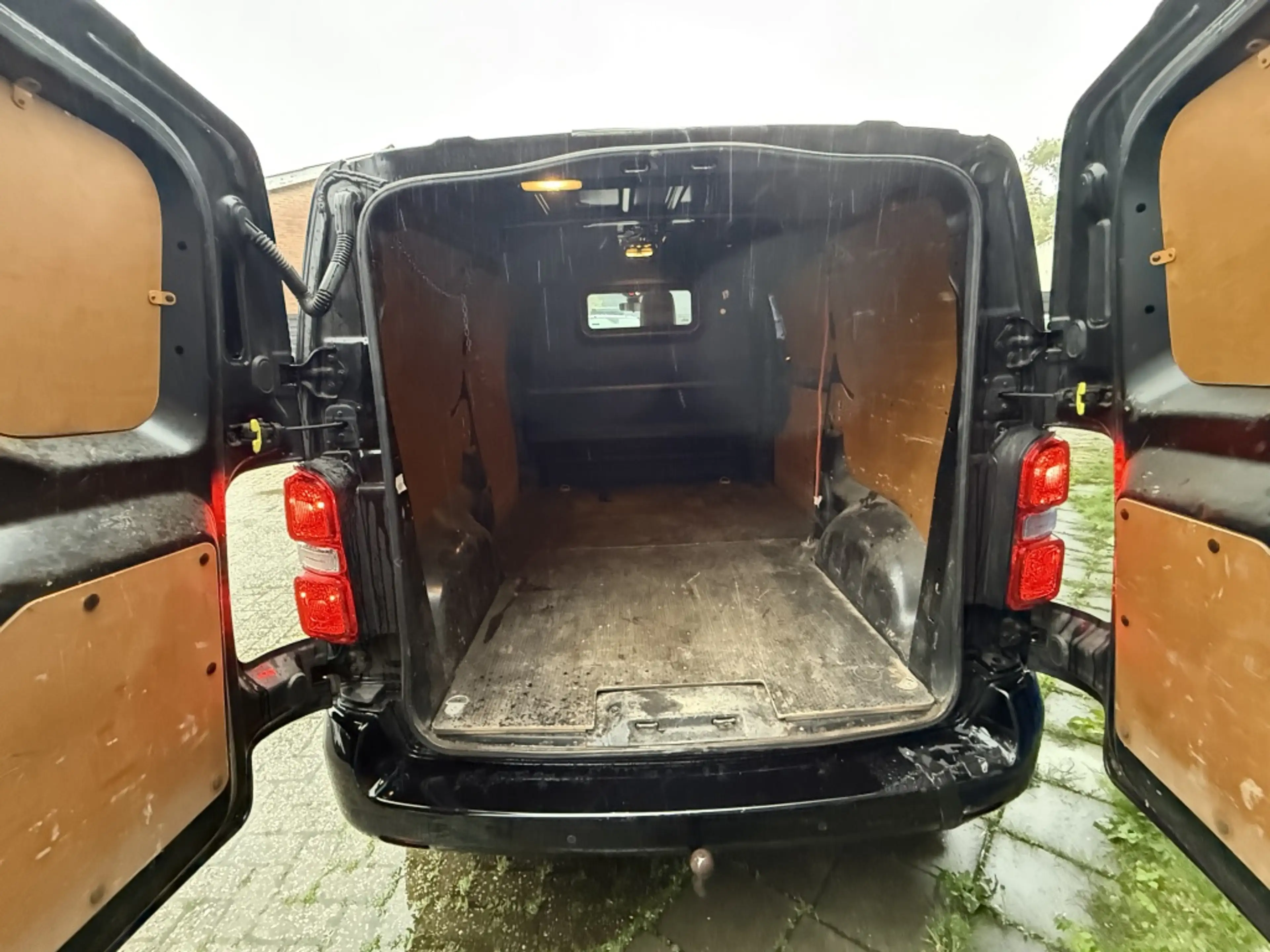 Peugeot Expert 231S2.0BlueHDI120PrP — photo 12