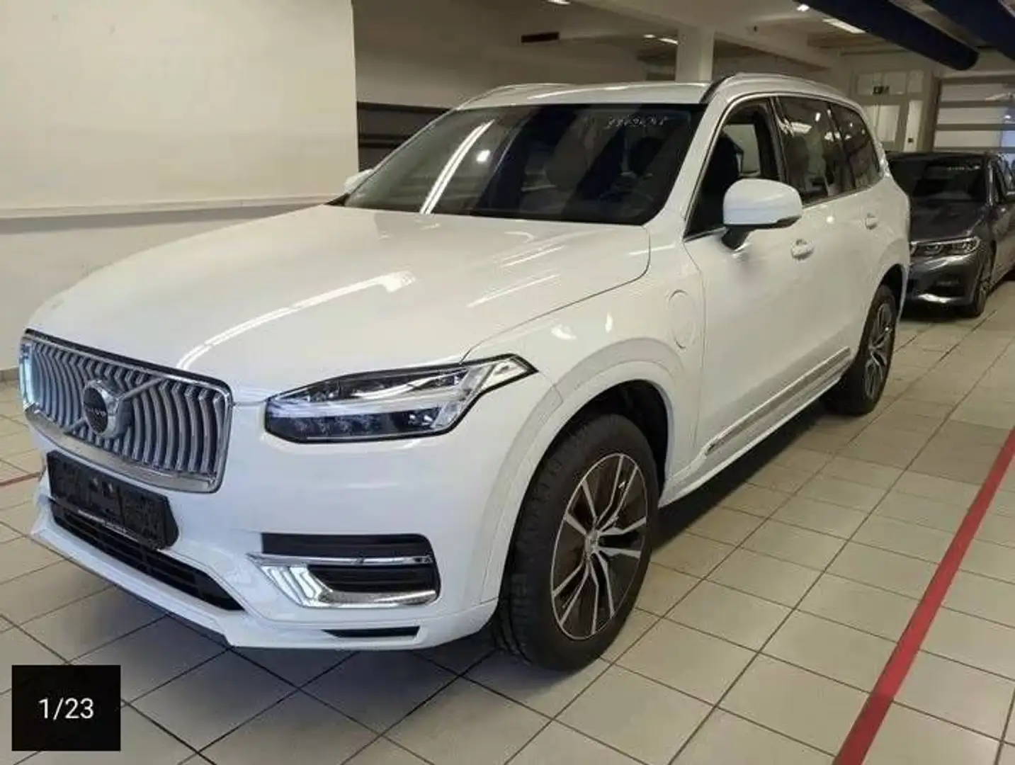 Volvo XC90 Inscription Hybrid AWD 7Si LED 19 ACC Cam Weiß - 1