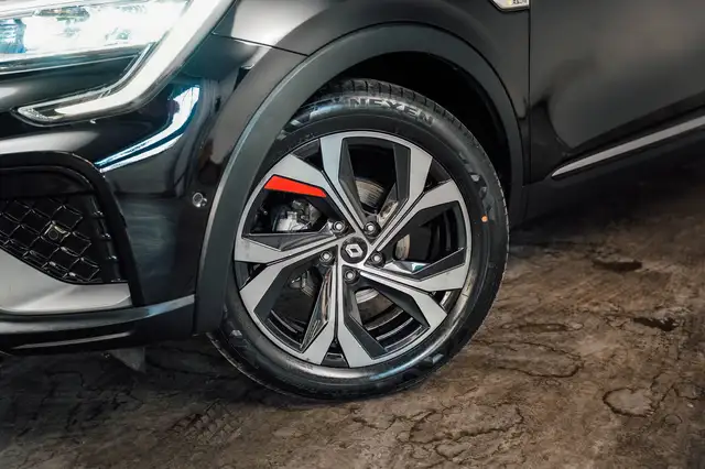 Renault Arkana view 5