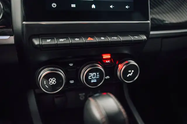 Renault Arkana view 25