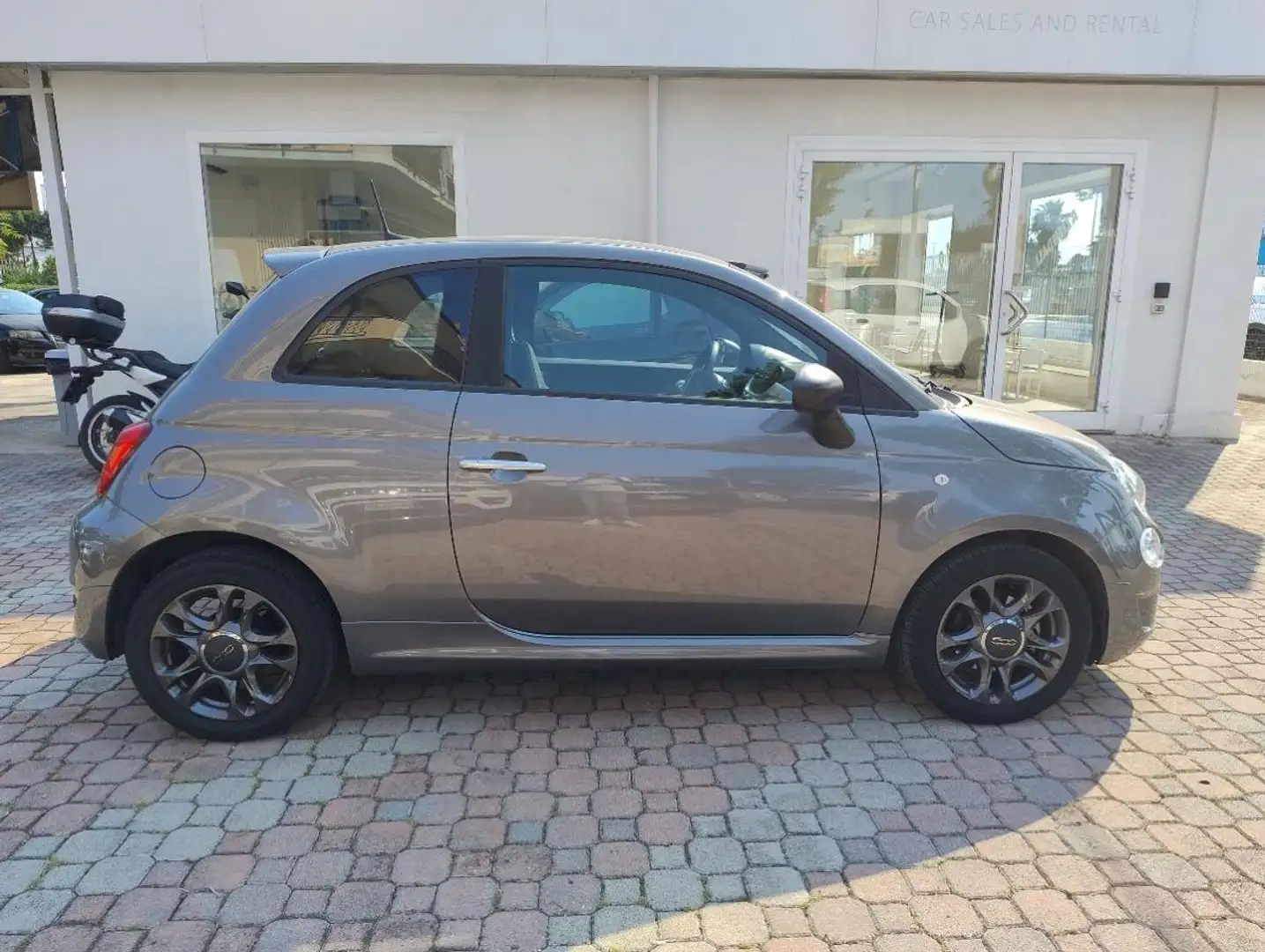 Fiat 500 1.0 Hybrid Gris - 2