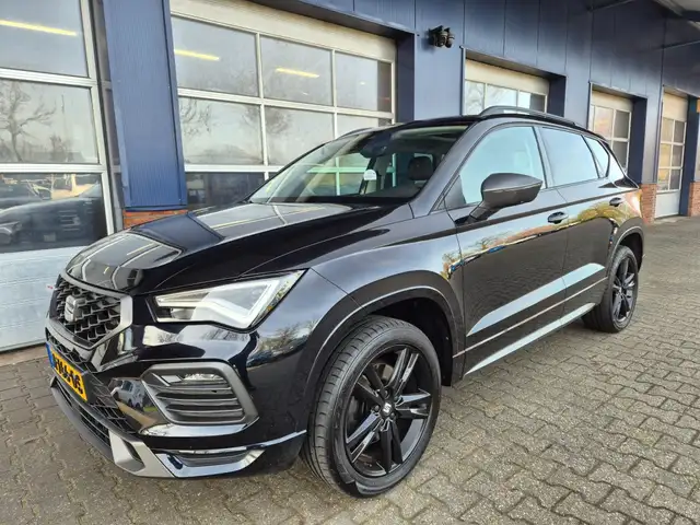 SEAT Ateca 1.5 TSI FR. Bussines Intense. Black edition, STUUR