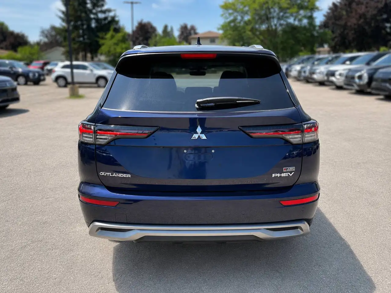 Mitsubishi Outlander снимка Mitsubishi Outlander