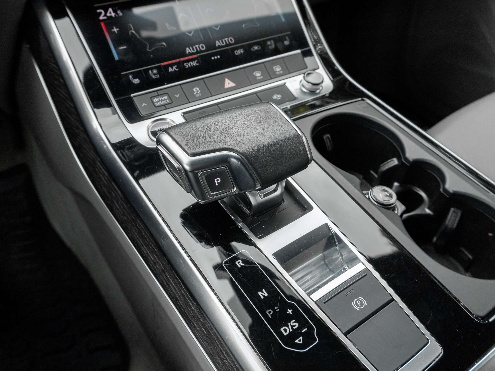2022 Audi Q7 Progressiv 55 TFSI quattro thumb 18