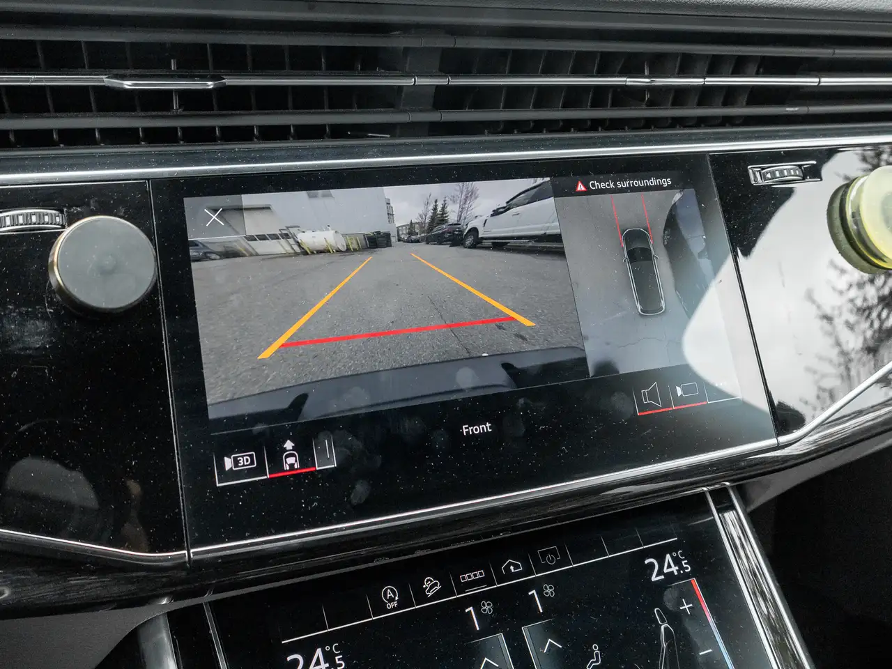 Audi Q7 снимка Audi Q7