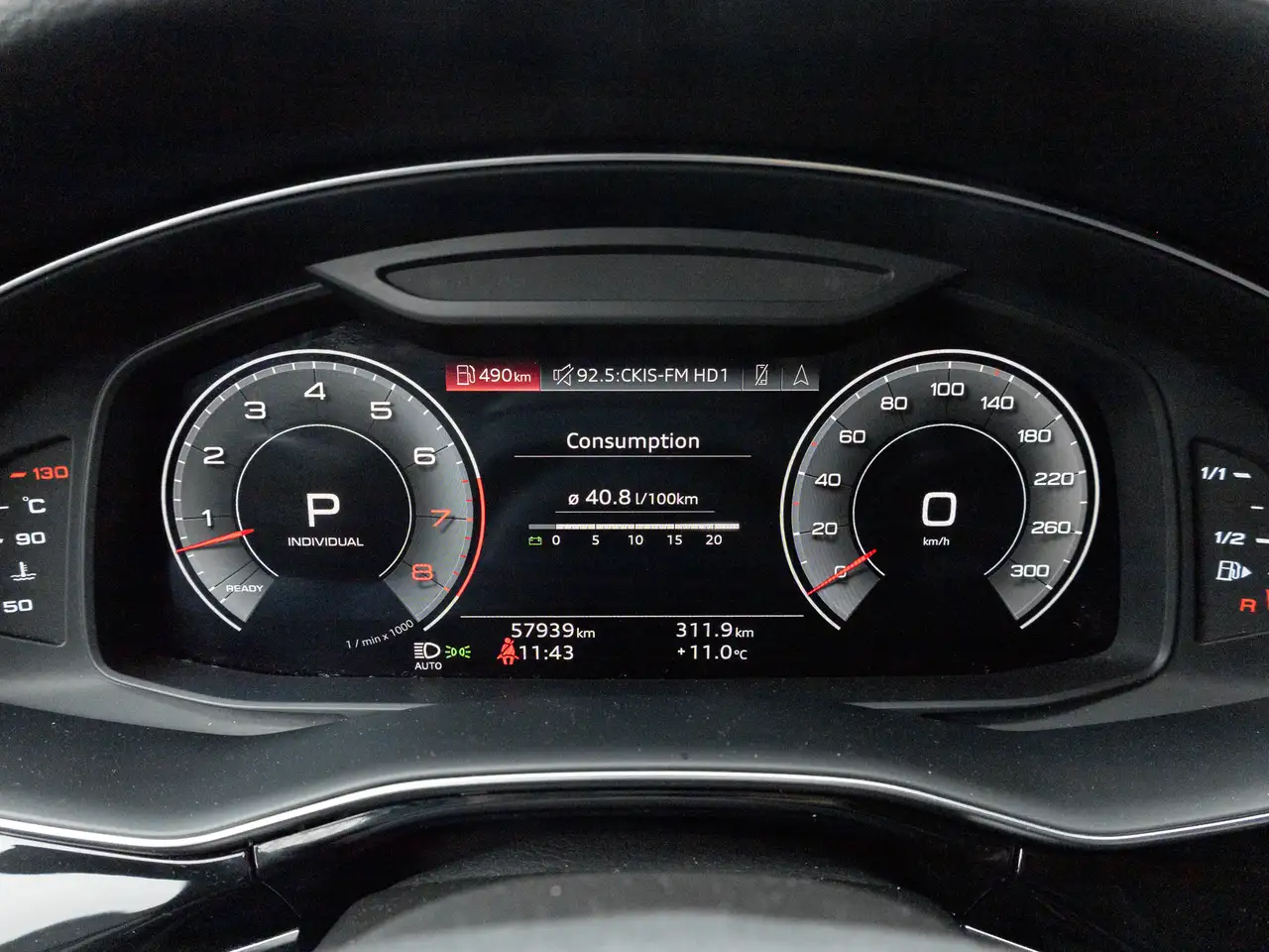 Audi Q7 снимка Audi Q7