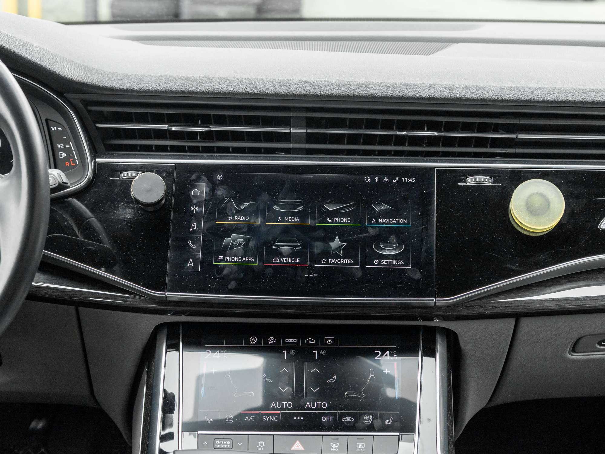 2022 Audi Q7 Progressiv 55 TFSI quattro thumb 26