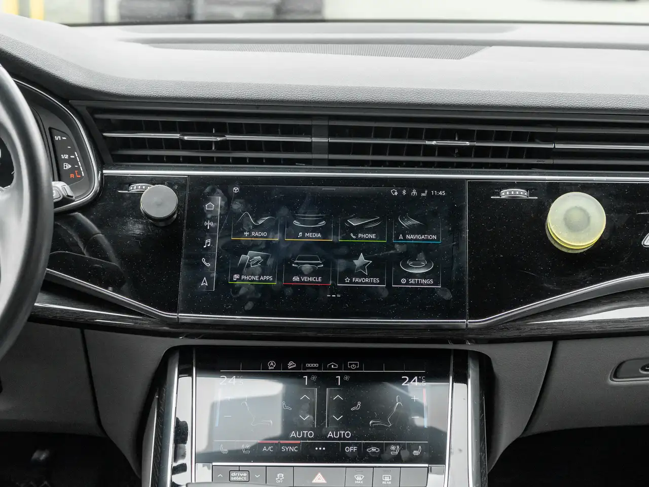 Audi Q7 снимка Audi Q7