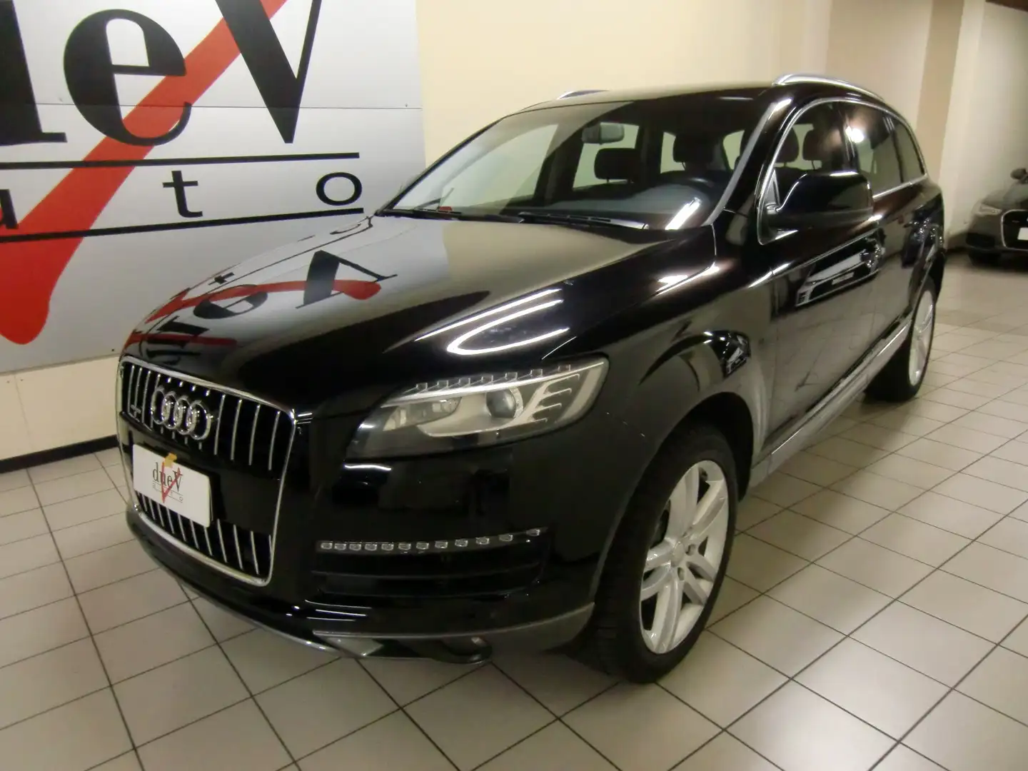 Audi Q7 3.0 tdi clean Advanced Tiptronic quattro 245cv Чёрный - 2