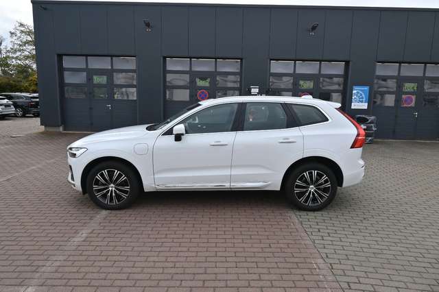 Imagine Volvo XC60 T6 Inscription PHEV AWD*AHK*RFK*H&K*STHZG*