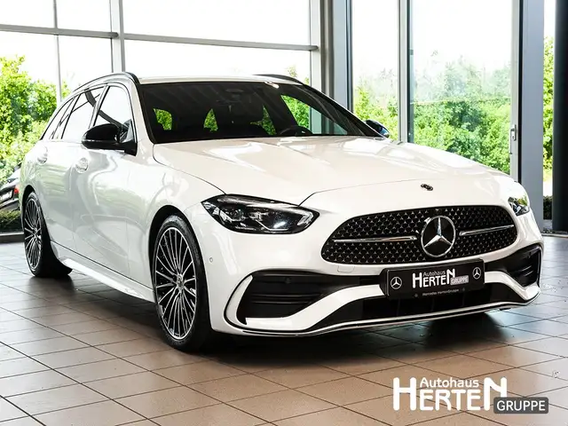 Mercedes-Benz C Class view 3