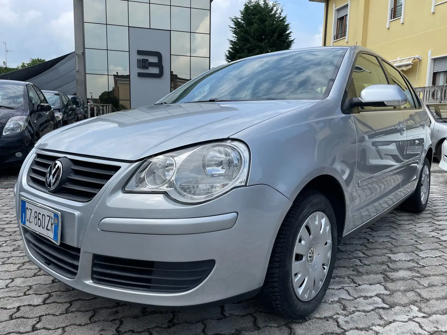 Volkswagen Polo Polo 5p 1.2 Comfortline IDONEA NEOPATENTATI Argento - 1