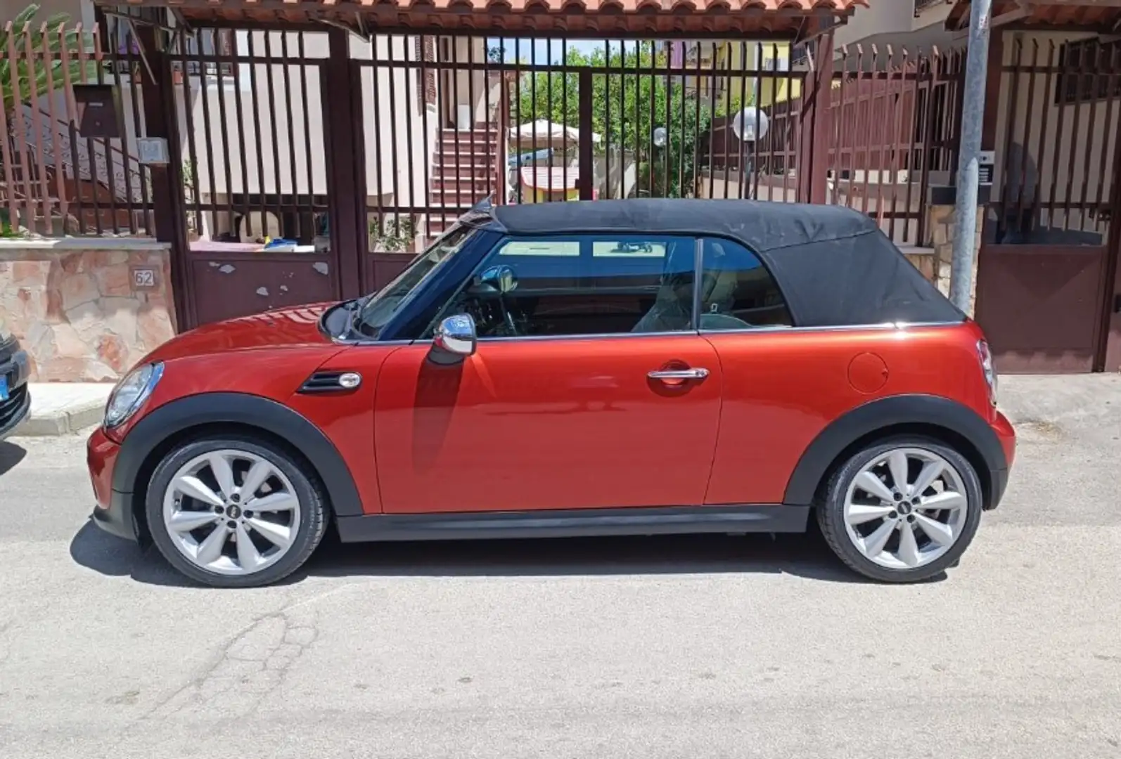 MINI Cooper D Cabrio MOTORE N47 BMW - 2