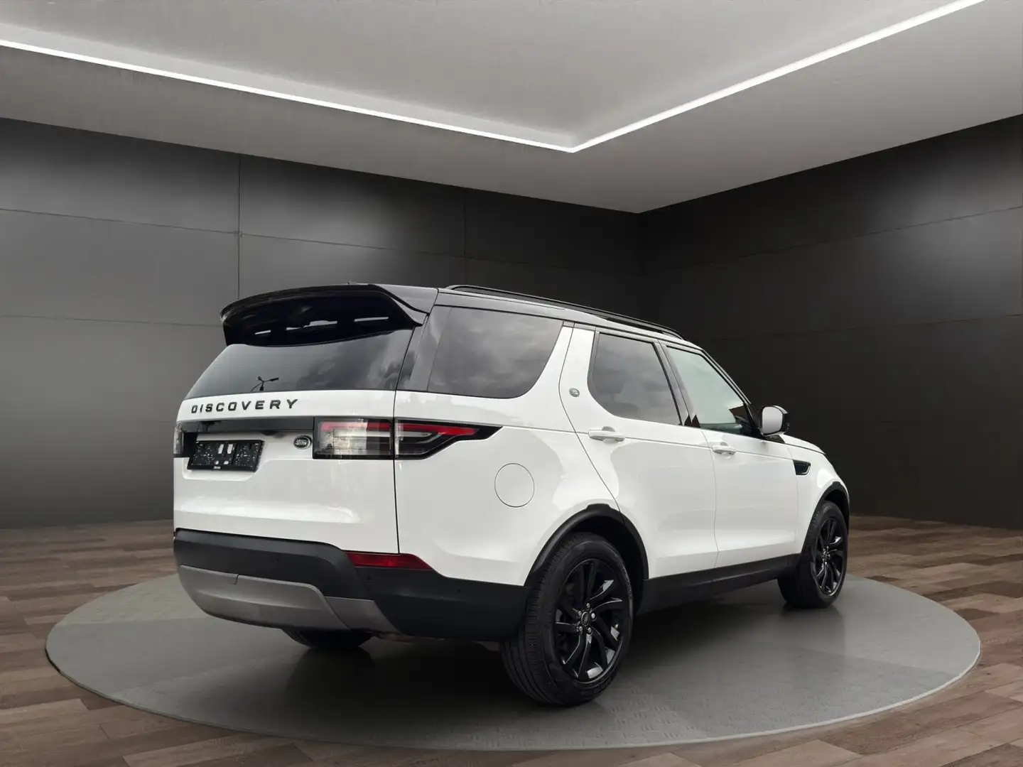 Land Rover Discovery 5 SE SD4 Wit - 2