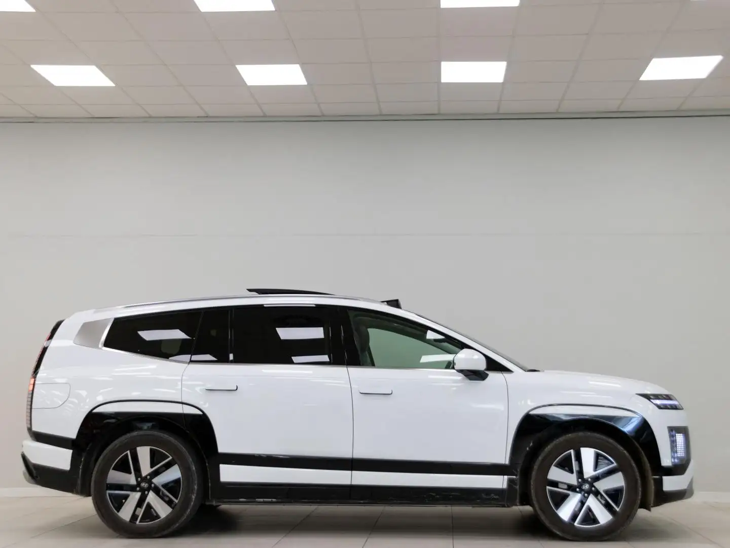 Hyundai IONIQ 9 110kWh AWD Energy Blanco - 2