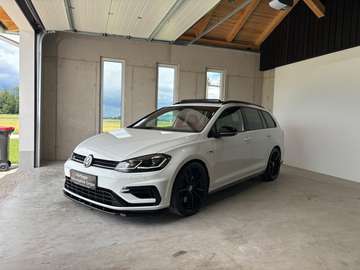 R BMT 4Motion*DSG*Pano*Dynaudio*Voll*Pickerlneu*