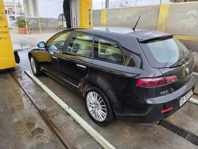 Alfa Romeo 159