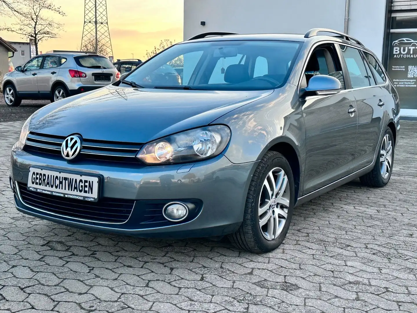 Volkswagen Golf VI Variant Highline TÜV NEU AHK Grau - 2
