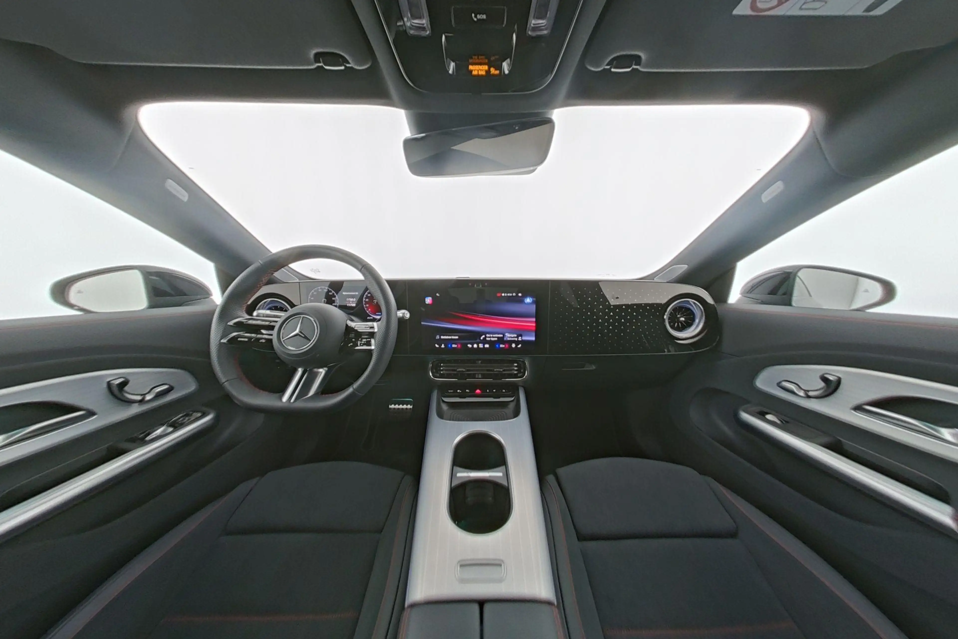 Mercedes-Benz CLA 250 + AMG Line — photo 12