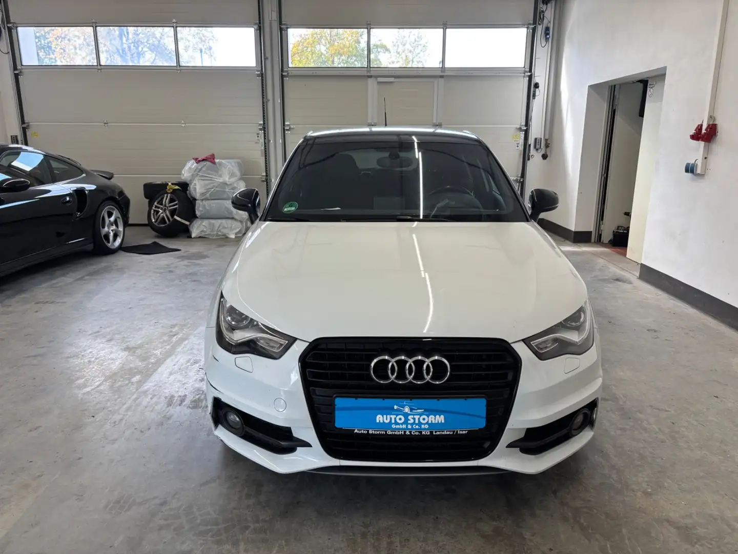 Audi A1 Sportback 1.6 TDI S line Admired *Tempo *SHZ *Xeno Weiß - 2