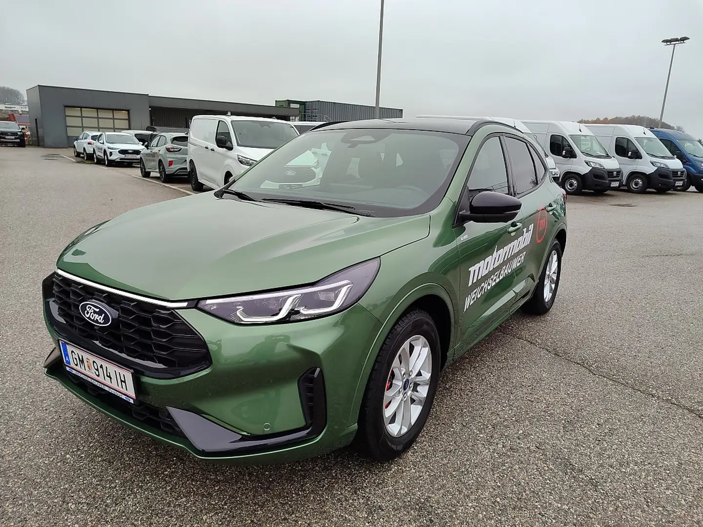 Ford Kuga 2,5 Duratec FHEV ST-Line X Aut. Grün - 1