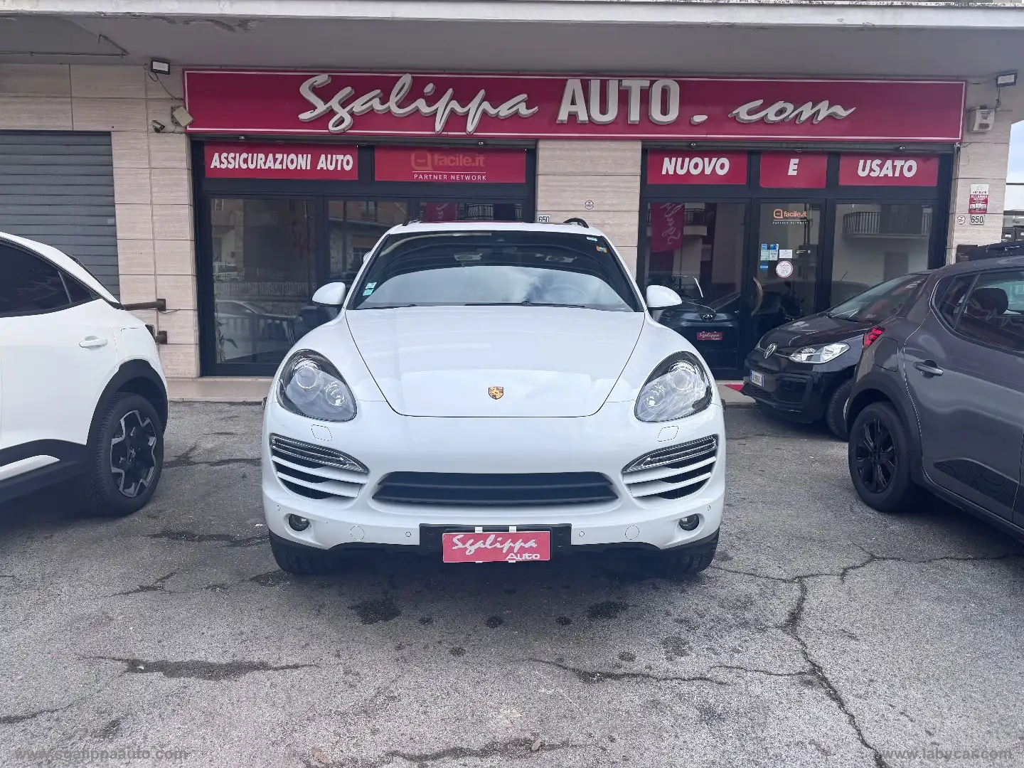 Porsche Cayenne 3.0 Diesel Platinum Edit. Bianco - 2