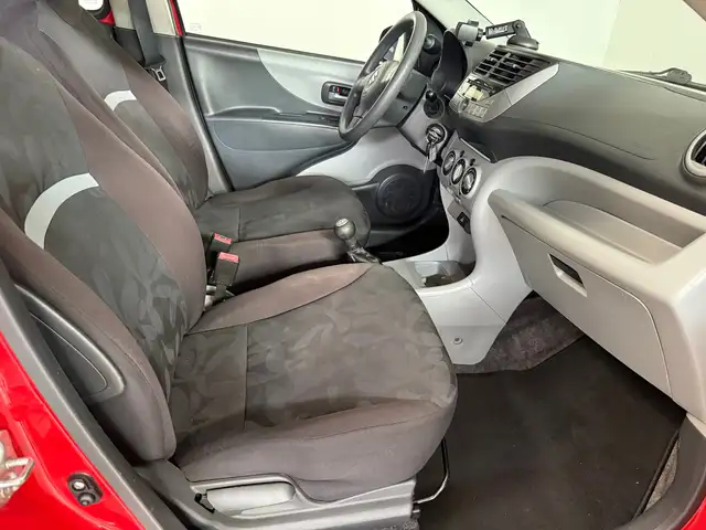 Suzuki Alto view 13
