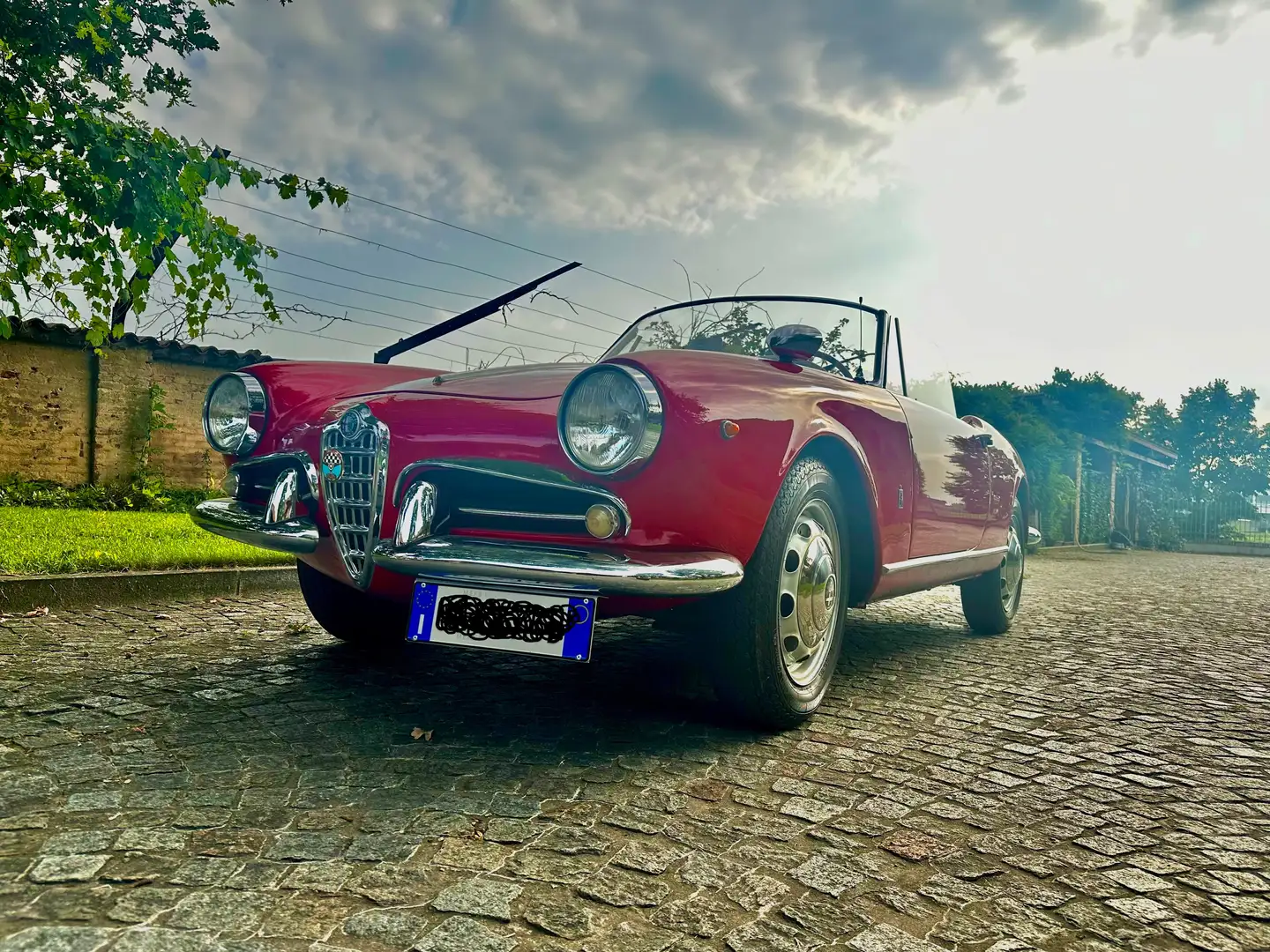 Alfa Romeo Giulietta spider Rosso - 1