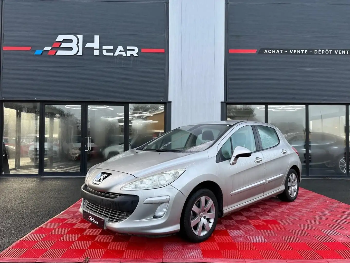 Peugeot 308 1.6 VTI 120 CONFORT - 1